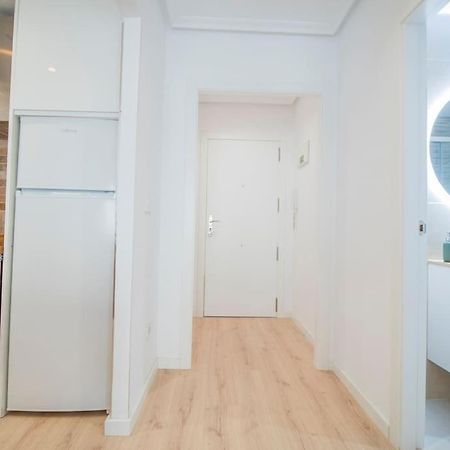 Feines Appartement Mit Hafenblick Санта-Пола Екстер'єр фото